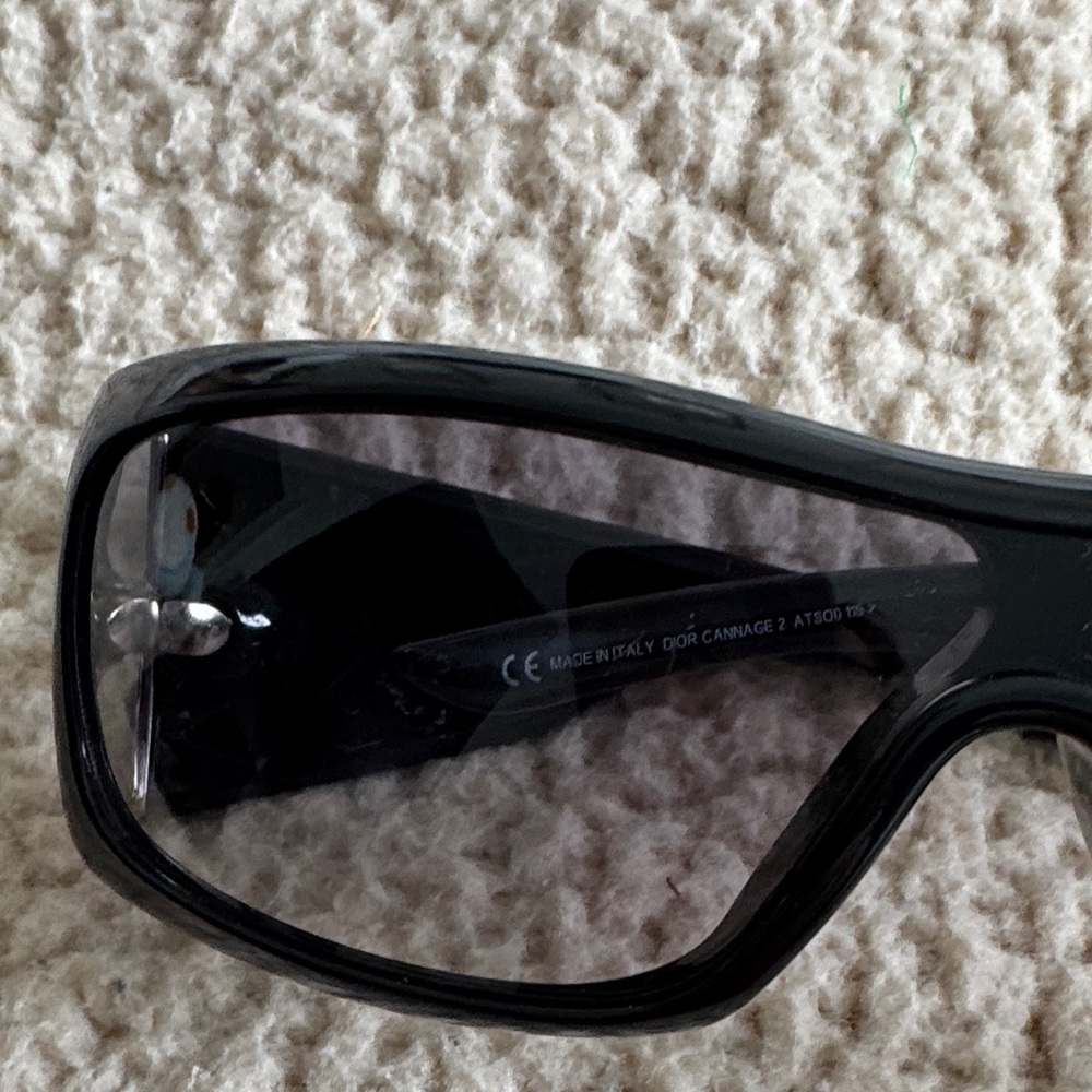Dior Black Shield Sunglasses with Dark Smoke Lenses - Picture 6 of 6